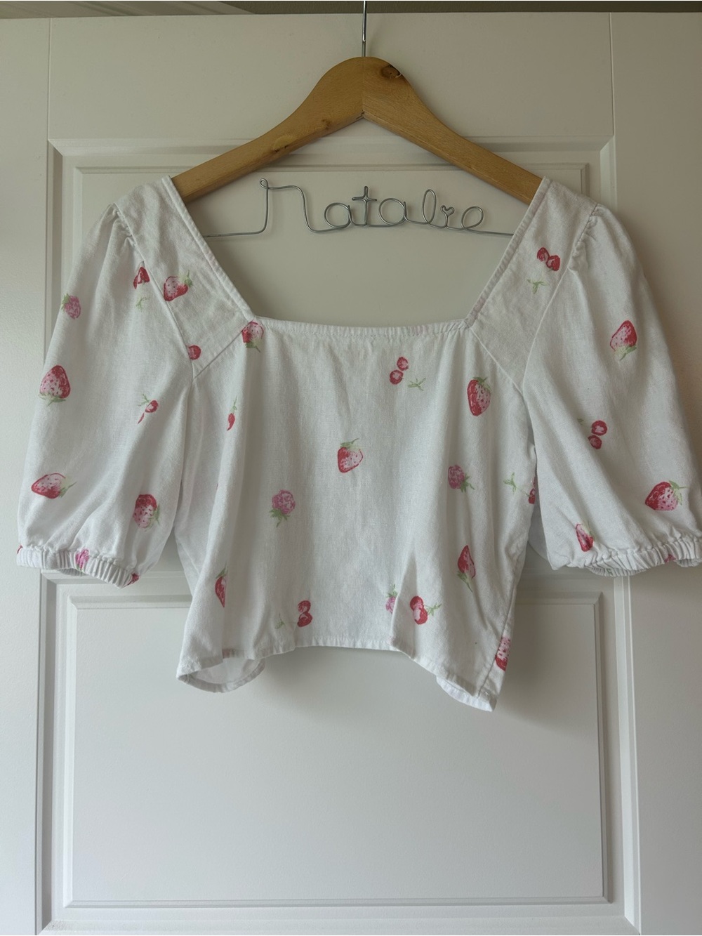 White Linen Blend Berries Print Puff Sleeve Crop Top